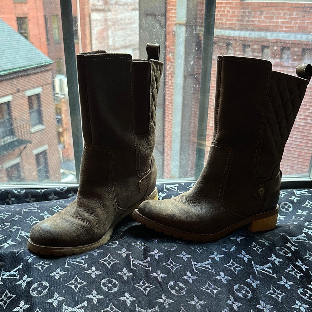 Timberland Brown Quilted Pull-On Ankle Booties